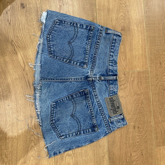 Jean Mini Skirt🤍 - Picture 2 of 2